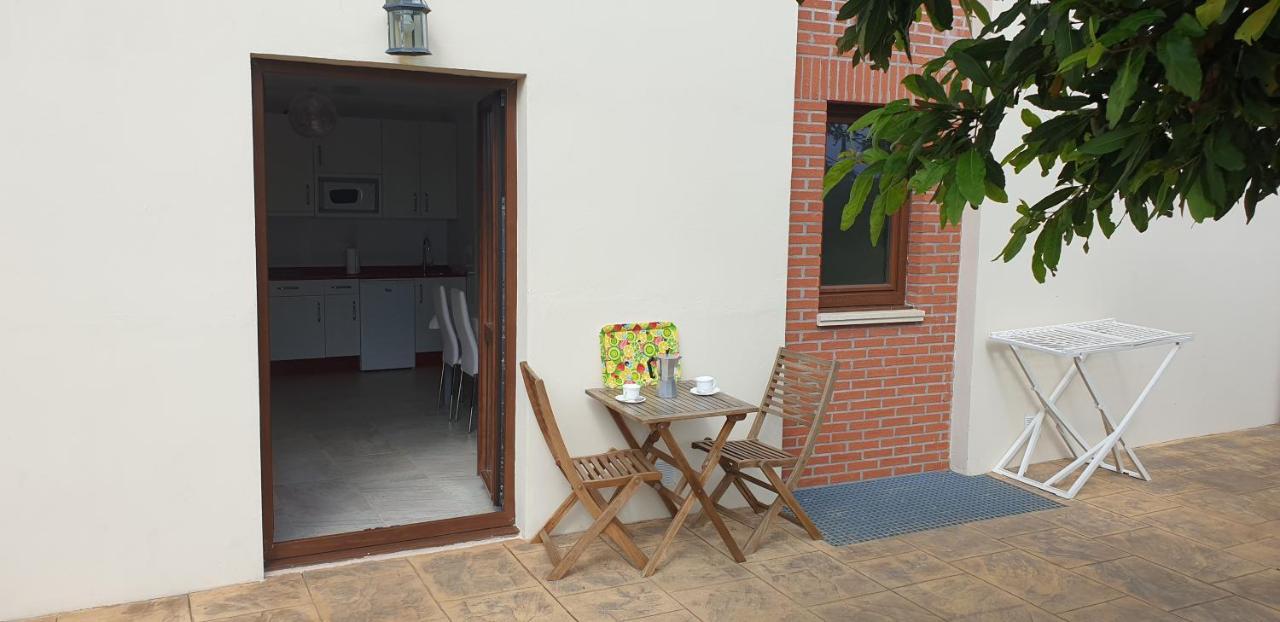 Apartamentos La Pradera De Isla Plana Exteriör bild