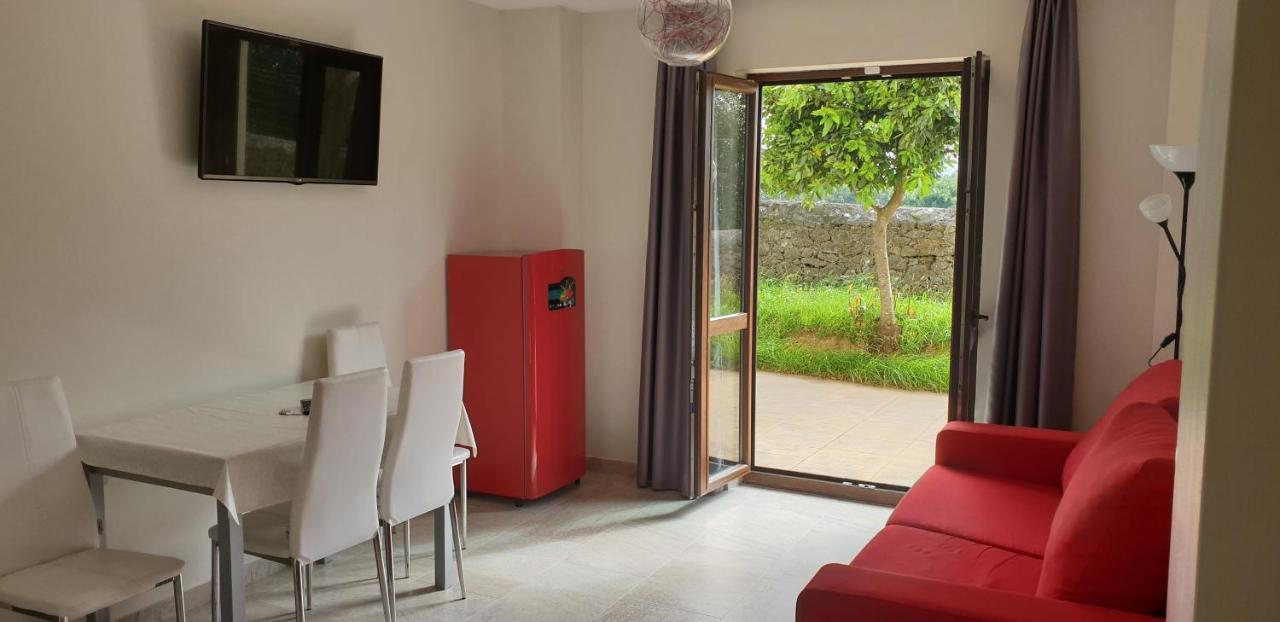 Apartamentos La Pradera De Isla Plana Exteriör bild