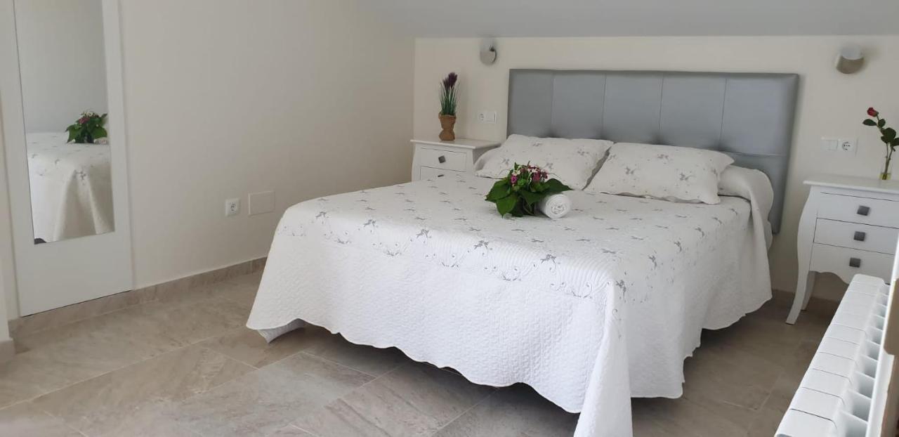 Apartamentos La Pradera De Isla Plana Exteriör bild