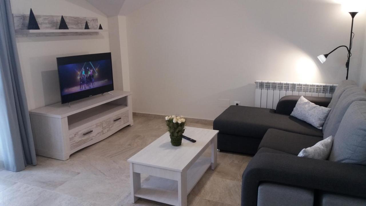 Apartamentos La Pradera De Isla Plana Exteriör bild