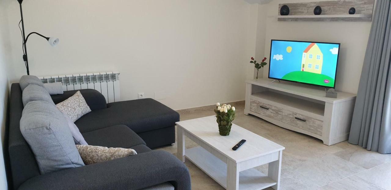 Apartamentos La Pradera De Isla Plana Exteriör bild