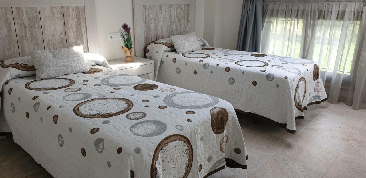 Apartamentos La Pradera De Isla Plana Exteriör bild