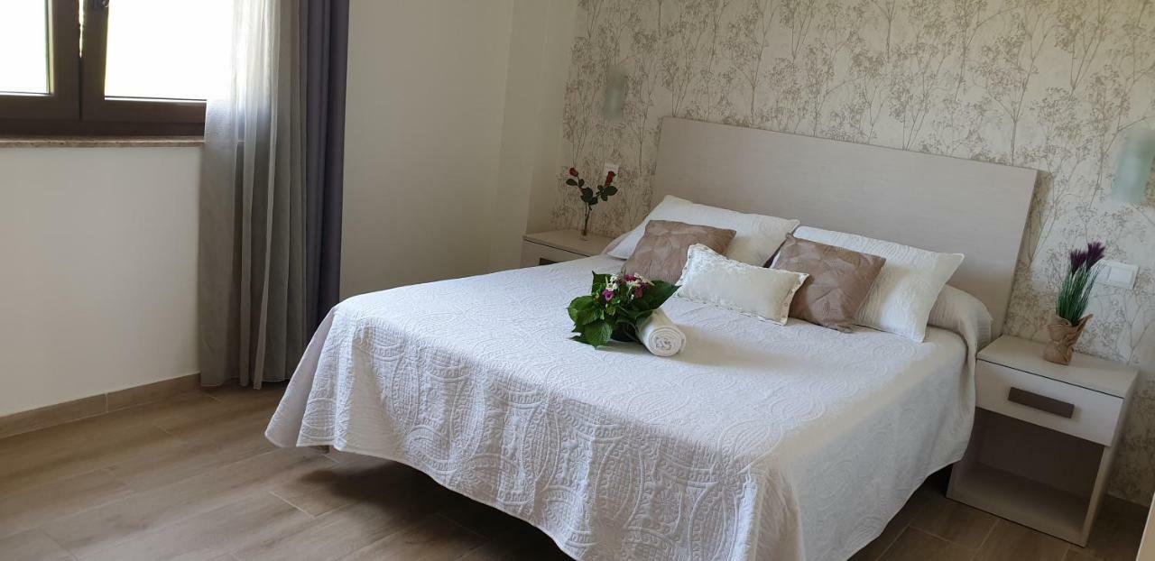 Apartamentos La Pradera De Isla Plana Exteriör bild