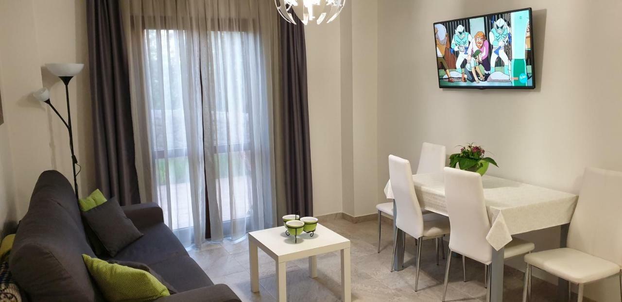 Apartamentos La Pradera De Isla Plana Exteriör bild