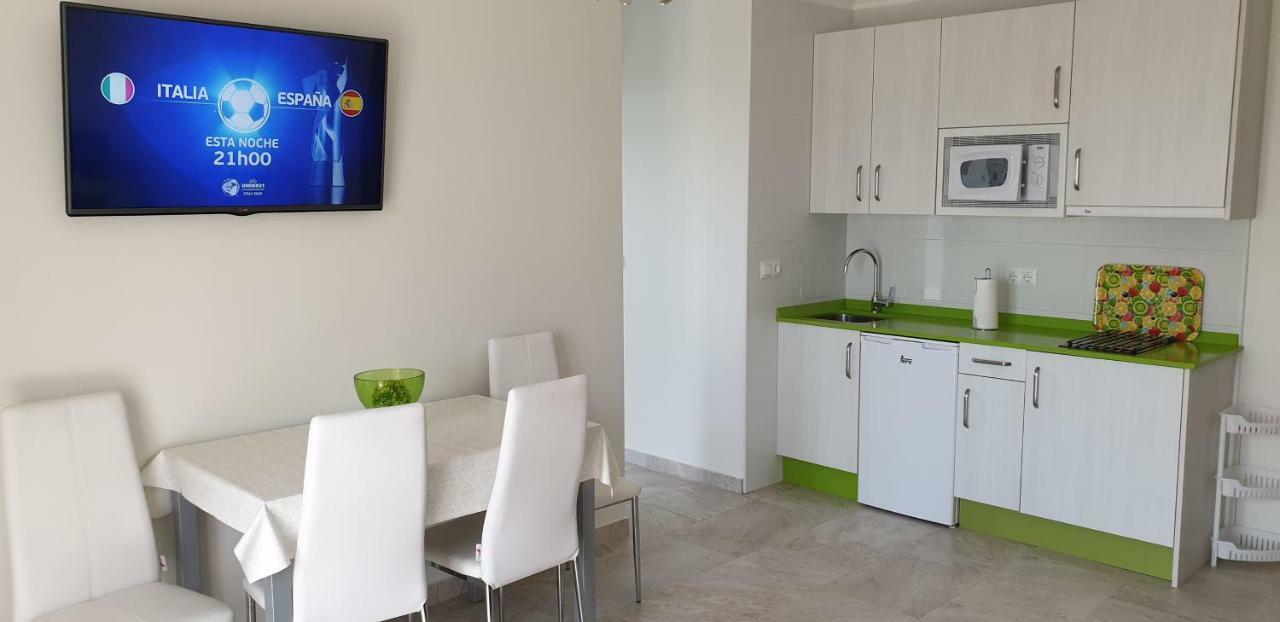 Apartamentos La Pradera De Isla Plana Exteriör bild