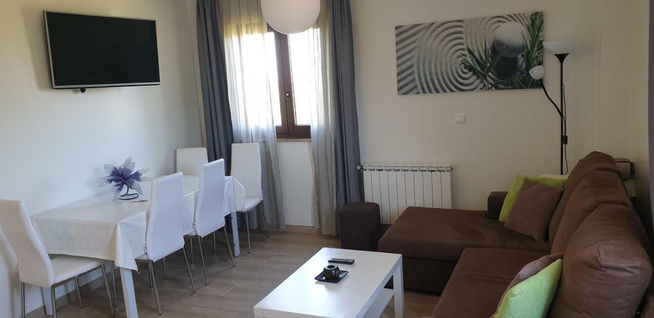 Apartamentos La Pradera De Isla Plana Exteriör bild